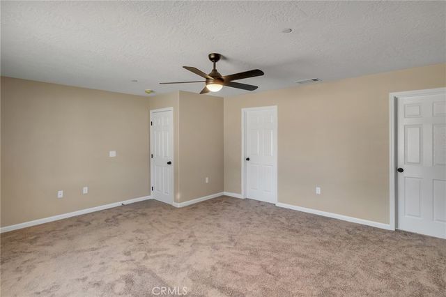 15155 Pocahantas Street, Apple Valley, CA 92307