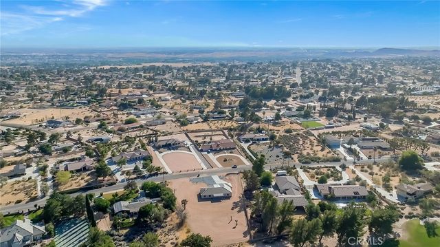 15155 Pocahantas Street, Apple Valley, CA 92307