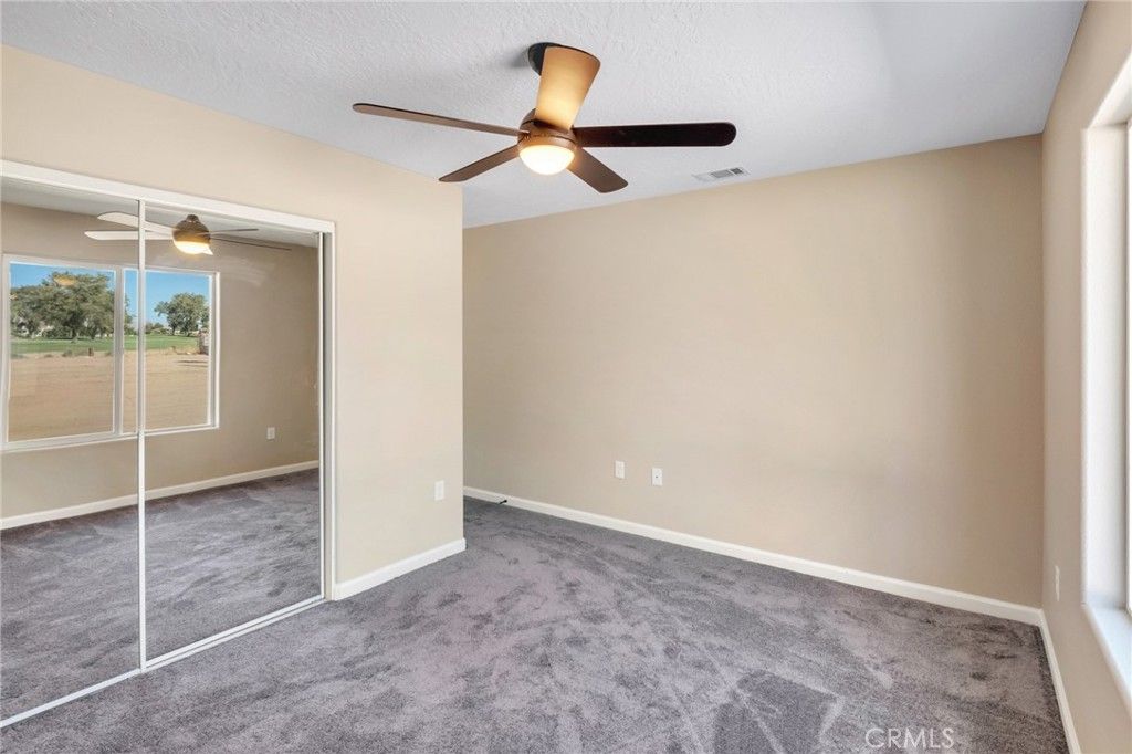 Image 29 of property listing at 15155 Pocahantas Street, Apple Valley, CA 92307