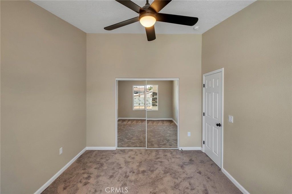 Image 30 of property listing at 15155 Pocahantas Street, Apple Valley, CA 92307