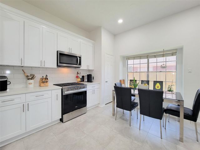 7919 Hidden Oaks Lane, Houston, TX 77095