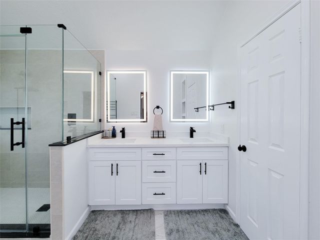 7919 Hidden Oaks Lane, Houston, TX 77095