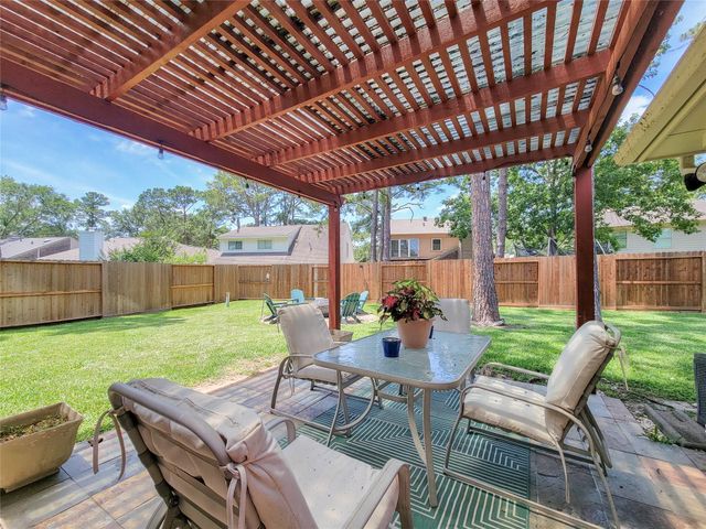 7919 Hidden Oaks Lane, Houston, TX 77095