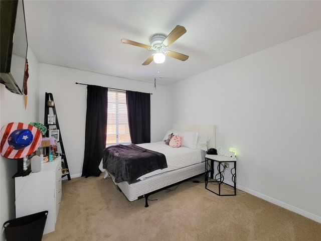 7919 Hidden Oaks Lane, Houston, TX 77095