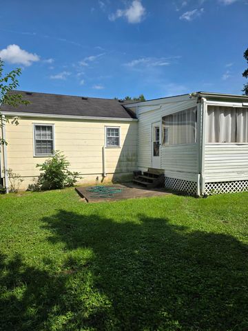 2011 Myrtle Avenue, Chattanooga, TN 37412