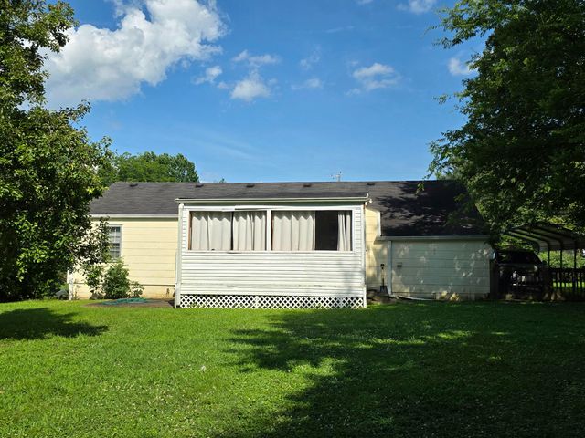 2011 Myrtle Avenue, Chattanooga, TN 37412