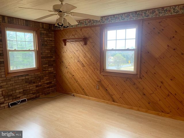 603 MAGARO RD, Enola, PA 17025