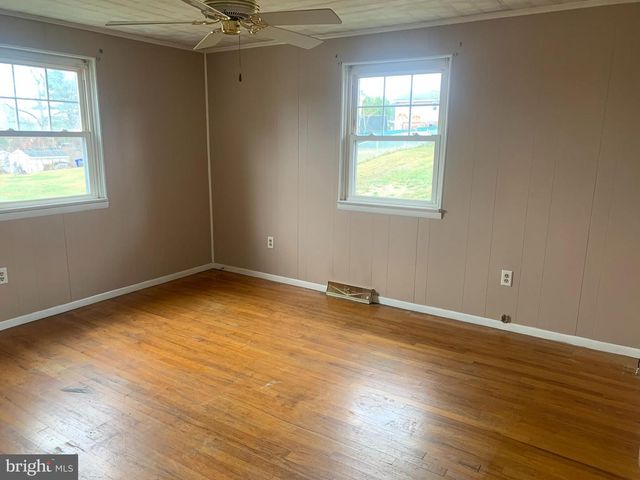 603 MAGARO RD, Enola, PA 17025