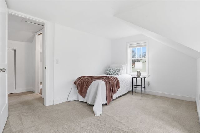 105 Hogan Road, Perinton, NY 14450