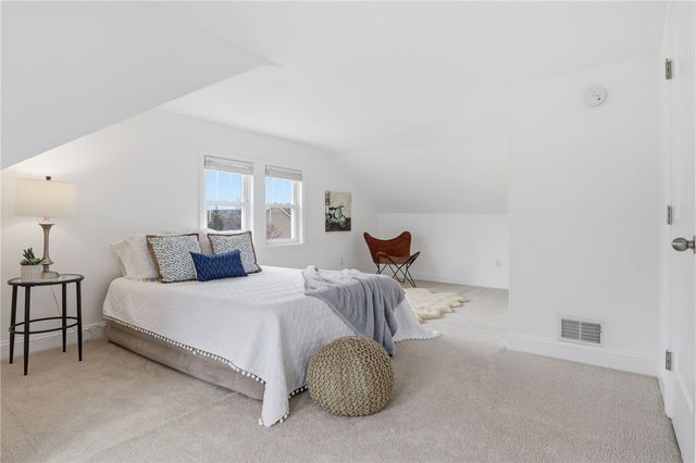 105 Hogan Road, Perinton, NY 14450