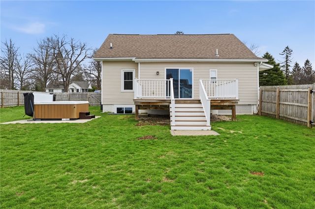 105 Hogan Road, Perinton, NY 14450