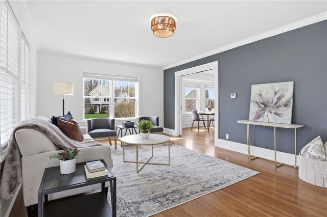 105 Hogan Road, Perinton, NY 14450