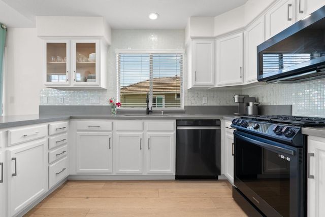 814 Coast Range Drive, Scotts Valley, CA 95066