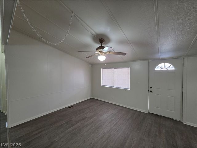 2916 Gavilan Lane, Las Vegas, NV 89122