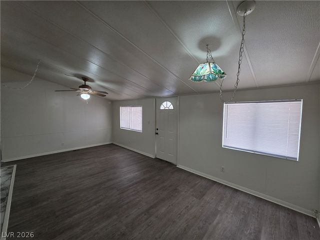 2916 Gavilan Lane, Las Vegas, NV 89122