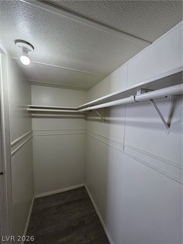 2916 Gavilan Lane, Las Vegas, NV 89122