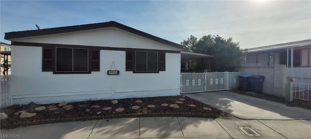 2916 Gavilan Lane, Las Vegas, NV 89122