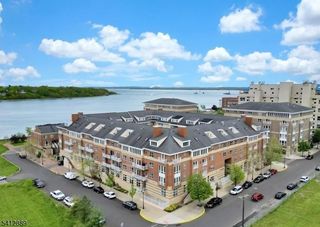 368 Rector St 408, Perth Amboy City, NJ 08861