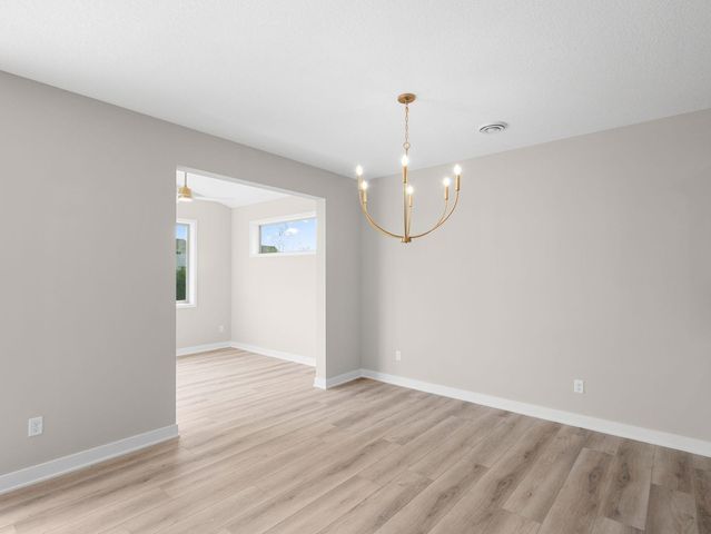 17714 Everest Avenue, Lakeville, MN 55044