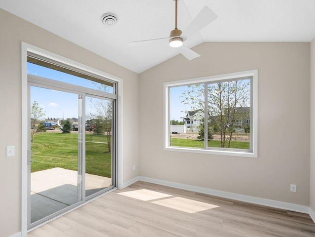 17714 Everest Avenue, Lakeville, MN 55044