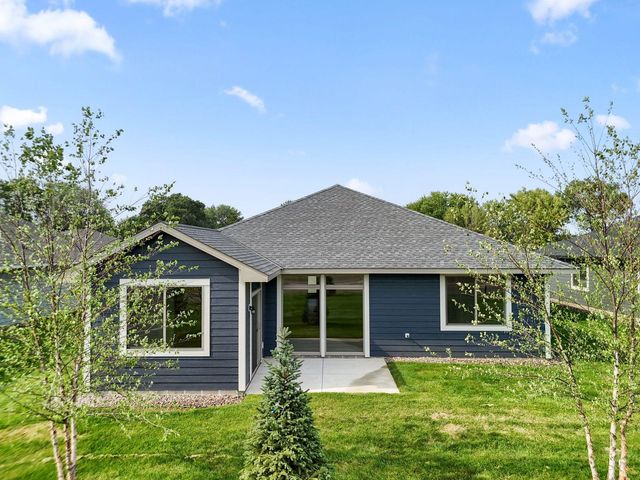 17714 Everest Avenue, Lakeville, MN 55044