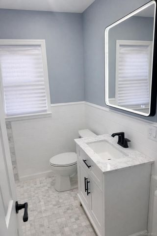 321 Oakford Street, West Hempstead, NY 11552