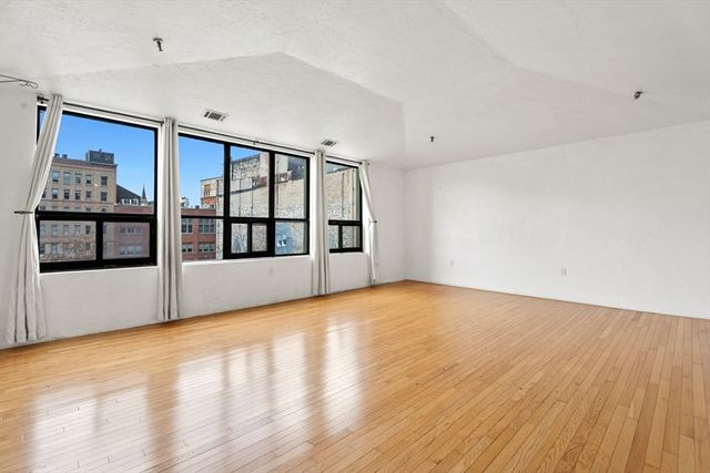 531 Main St 403M, Worcester, MA 01608