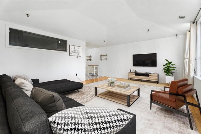 531 Main St 403M, Worcester, MA 01608