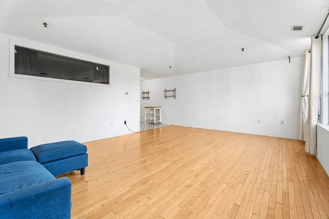 531 Main St 403M, Worcester, MA 01608