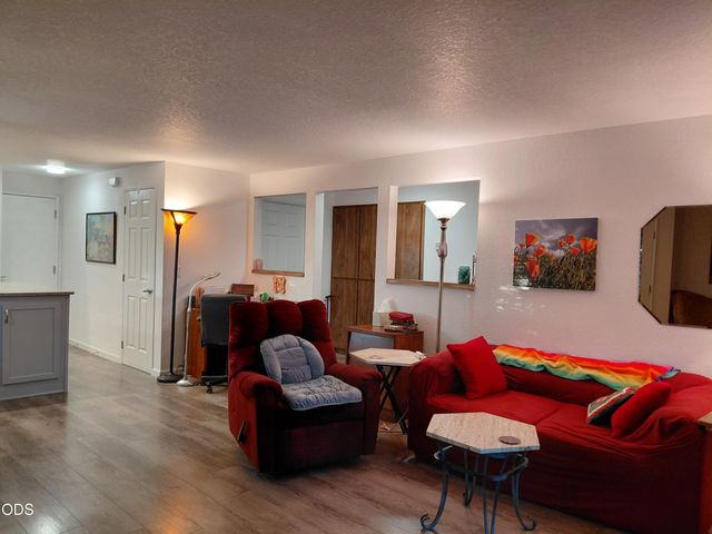 3102 Cody Street, Medford, OR 97504