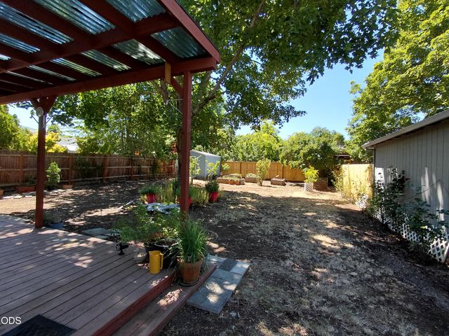 3102 Cody Street, Medford, OR 97504