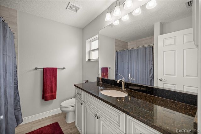 3372 W Webster Place, Citrus Springs, FL 34433
