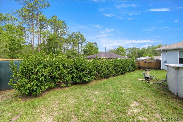 3372 W Webster Place, Citrus Springs, FL 34433