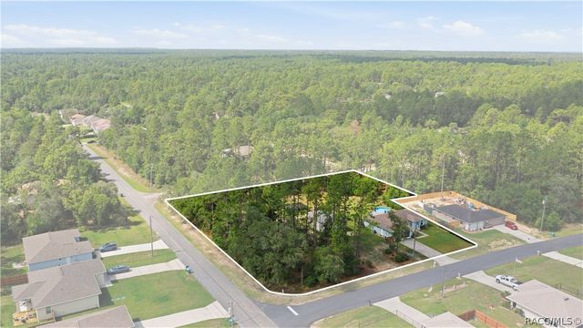 3372 W Webster Place, Citrus Springs, FL 34433