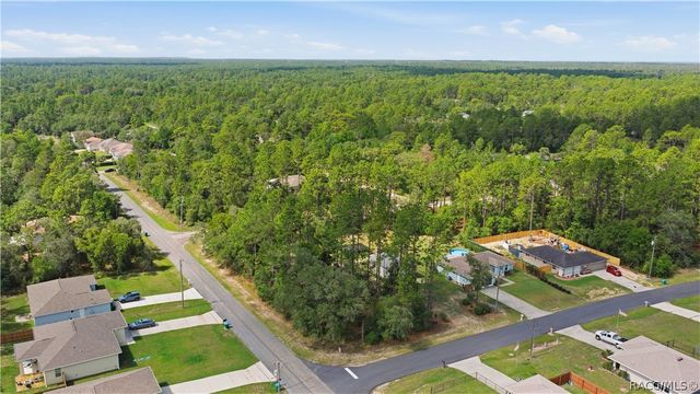 3372 W Webster Place, Citrus Springs, FL 34433