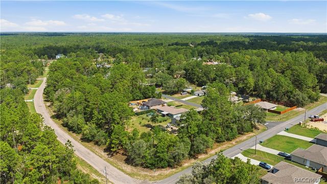 3372 W Webster Place, Citrus Springs, FL 34433