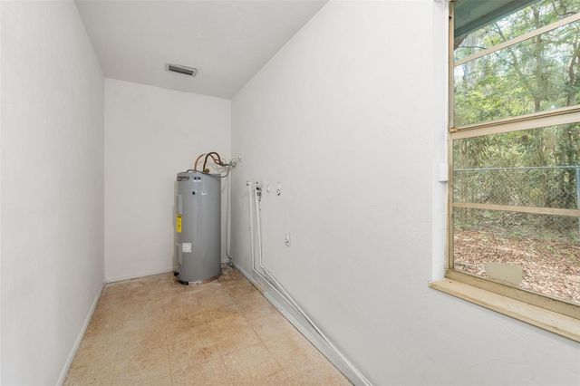 4825 SW 19TH STREET, Gainesville, FL 32608