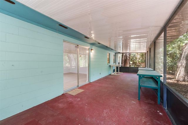 4825 SW 19TH STREET, Gainesville, FL 32608