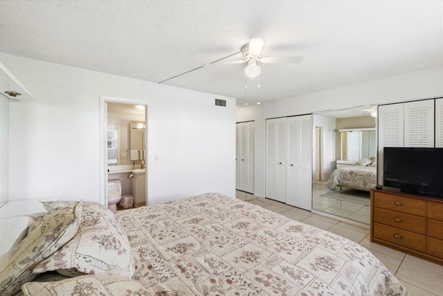1024 SE 5th Avenue 202, Dania Beach, FL 33004