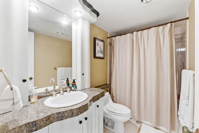1024 SE 5th Avenue 202, Dania Beach, FL 33004