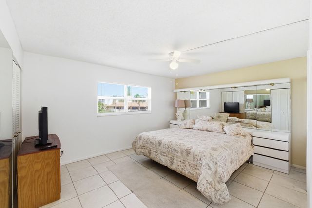 1024 SE 5th Avenue 202, Dania Beach, FL 33004