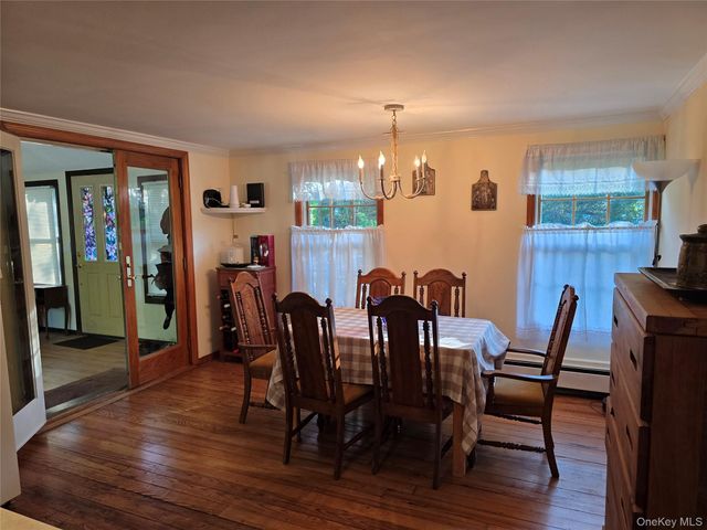 51 Aloma Road, Rocky Point, NY 11778