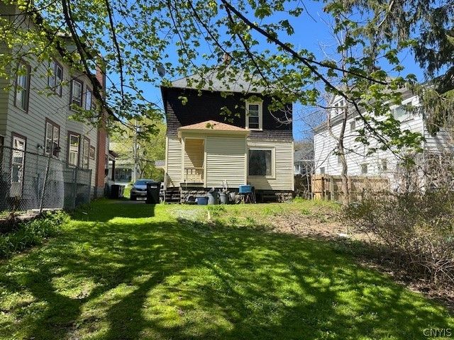 1043 Lancaster Avenue, Syracuse, NY 13210