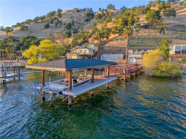 12620 Lakeshore Drive, Clearlake, CA 95422