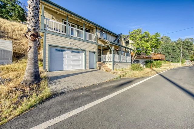 12620 Lakeshore Drive, Clearlake, CA 95422