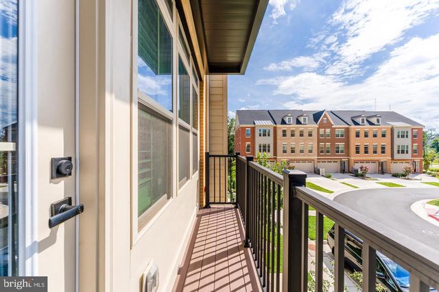 3825 TUSSICA WAY, Fairfax, VA 22030