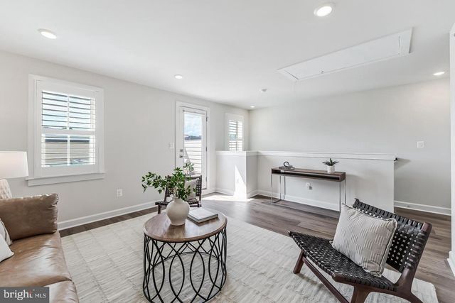 3825 TUSSICA WAY, Fairfax, VA 22030