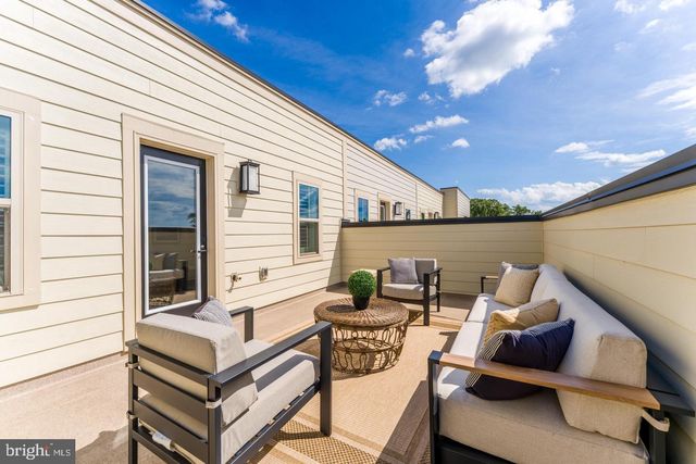 3825 TUSSICA WAY, Fairfax, VA 22030