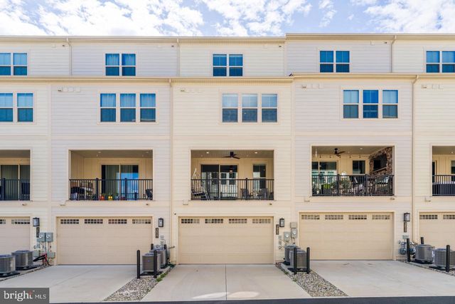 3825 TUSSICA WAY, Fairfax, VA 22030