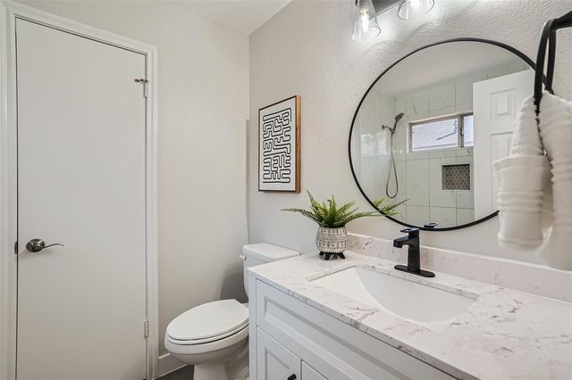 1701 Hollow Tree BLVD, Round Rock, TX 78681